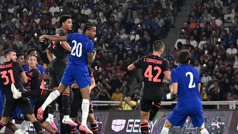 切尔西 3-0 AC 米兰:若昂·佩德罗双响,蓝军状态回暖